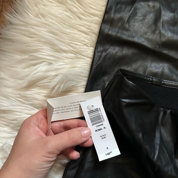 ARITZIA Wilfred Roma High Waisted Vegan Leather Flare Pant In Black - Picture 5 of 6